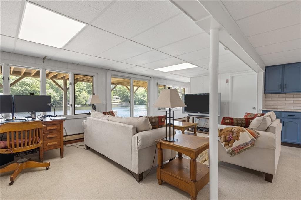 14 Pine Tree Road photo 18