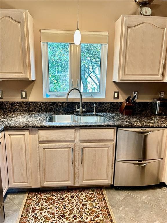 11 College Hill Road UNIT 5B photo 14