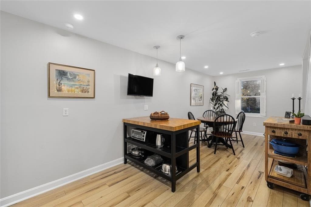 208 Marlborough Street UNIT 4 photo 11