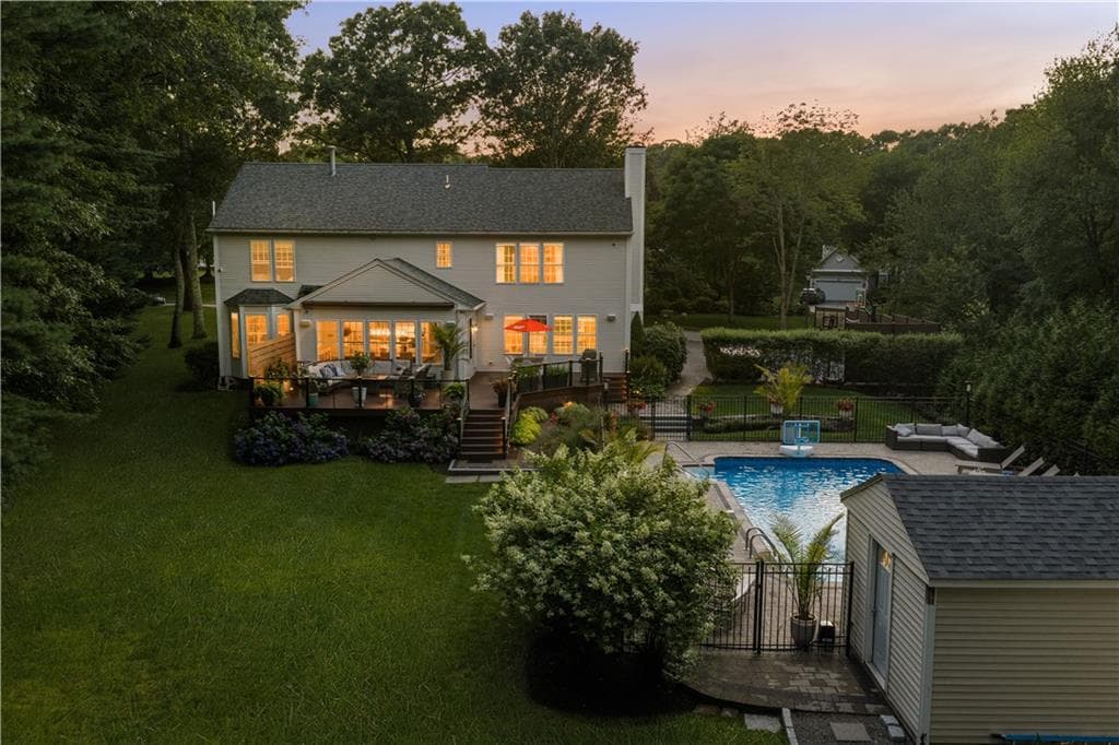 64 Fieldstone Lane photo 7