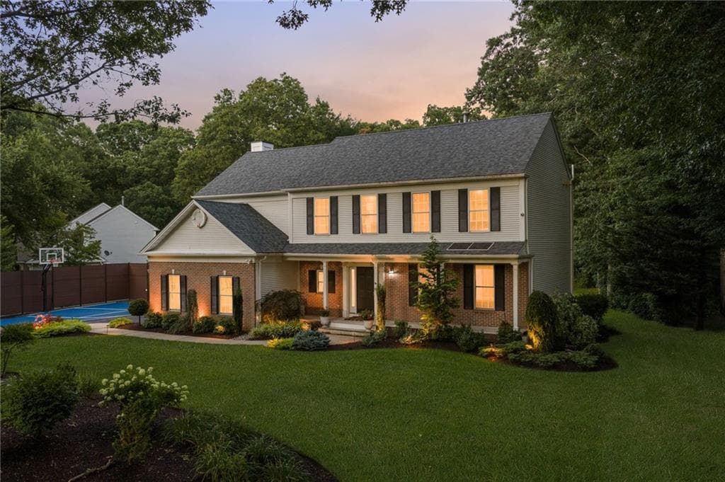 64 Fieldstone Lane photo 3