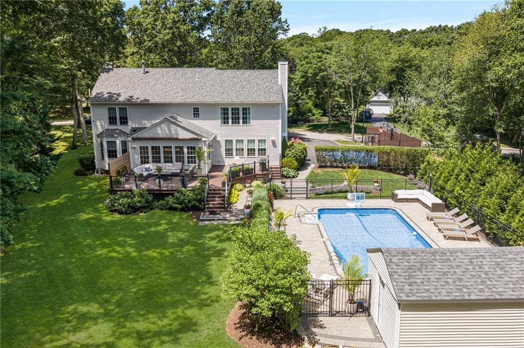 64 Fieldstone Lane photo 9