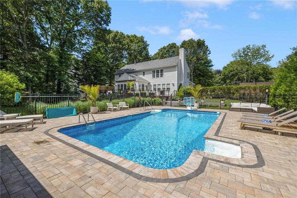64 Fieldstone Lane photo 18