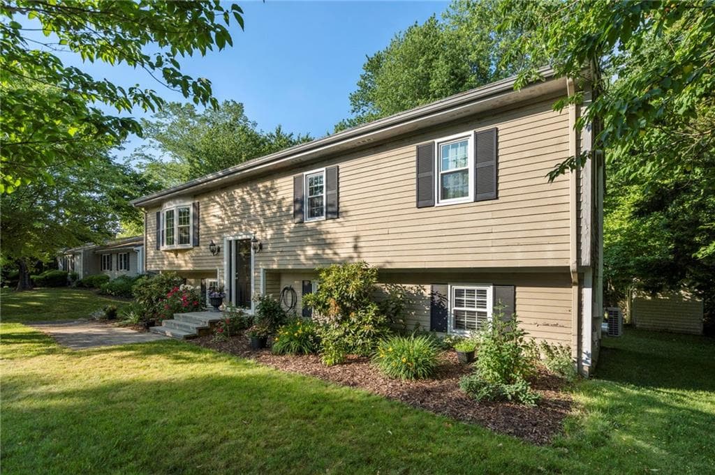 22 Kinnicutt Avenue photo 2