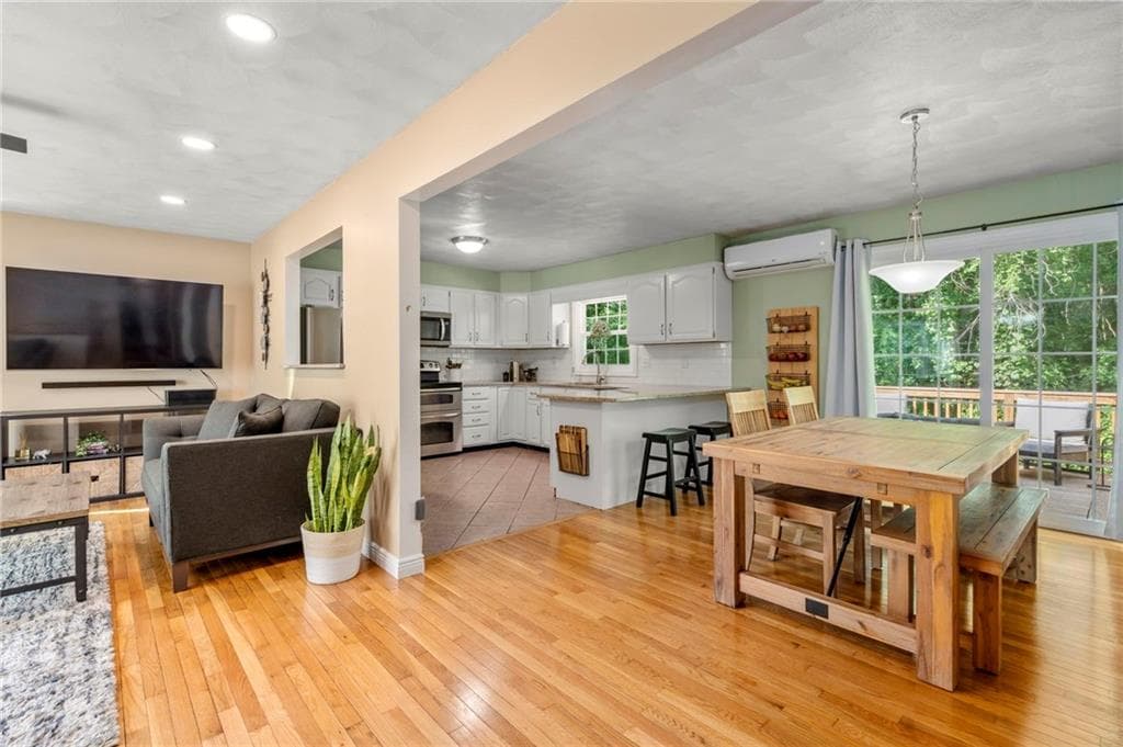 22 Kinnicutt Avenue photo 9