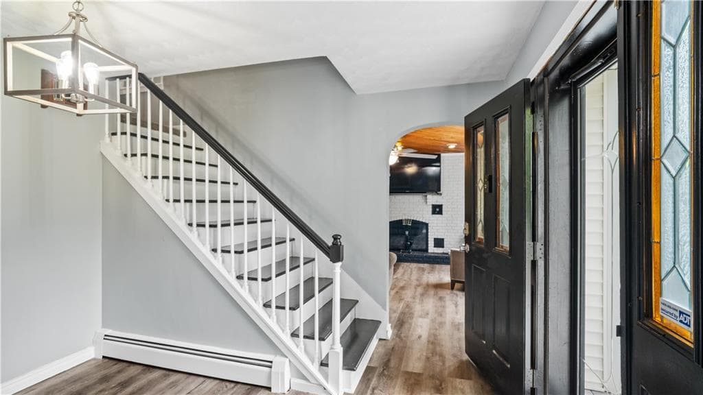 185 Scott Road photo 8