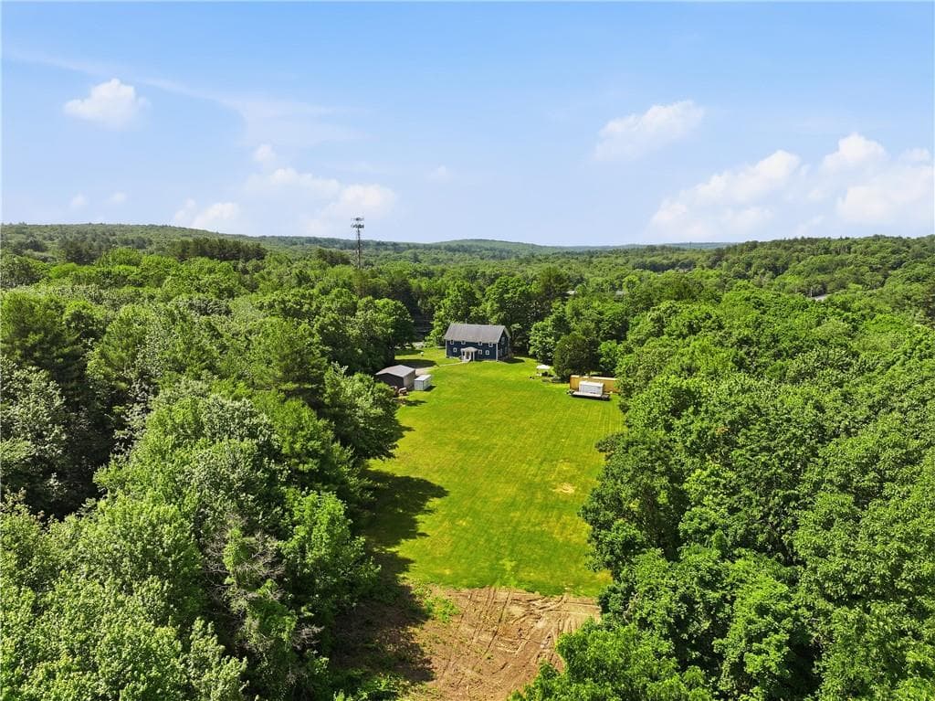 Single Family Residence at 2020 Bronco Highway, Burrillville, photo 3 of 50