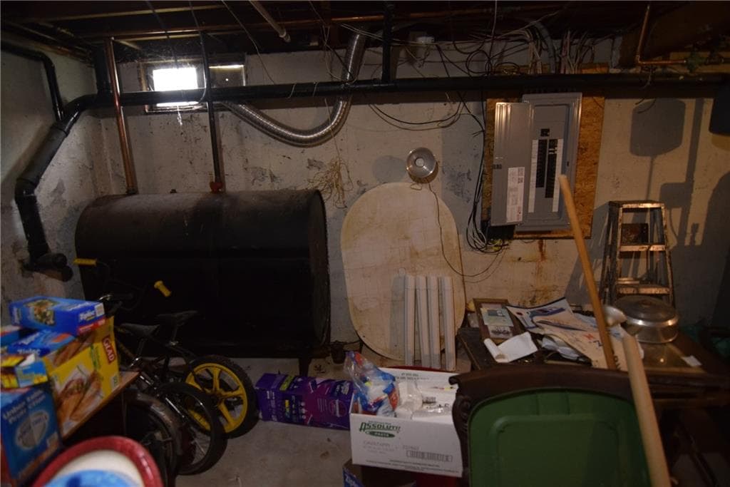 8 Pequot Avenue photo 23