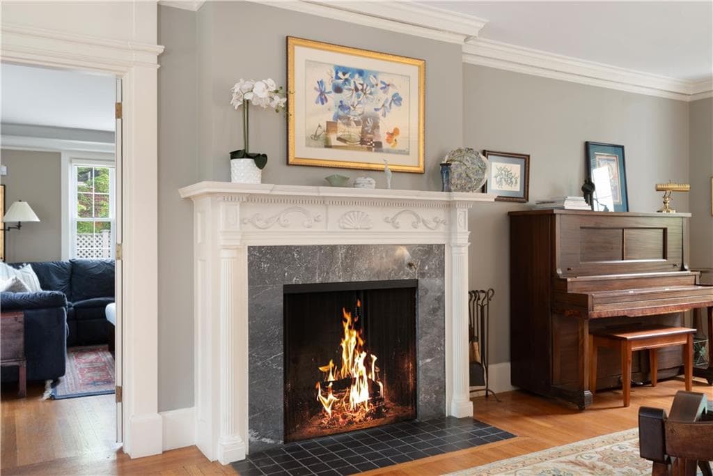 Single Family Residence at 176 Cole Avenue, Providence, photo 9 of 50