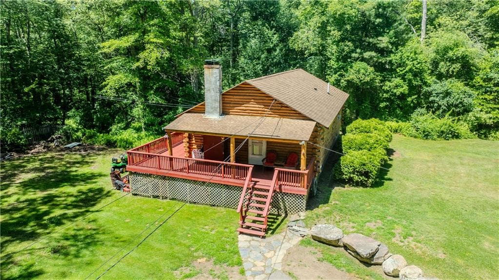 Single Family Residence at 183 South Road, Exeter, photo 16 of 19