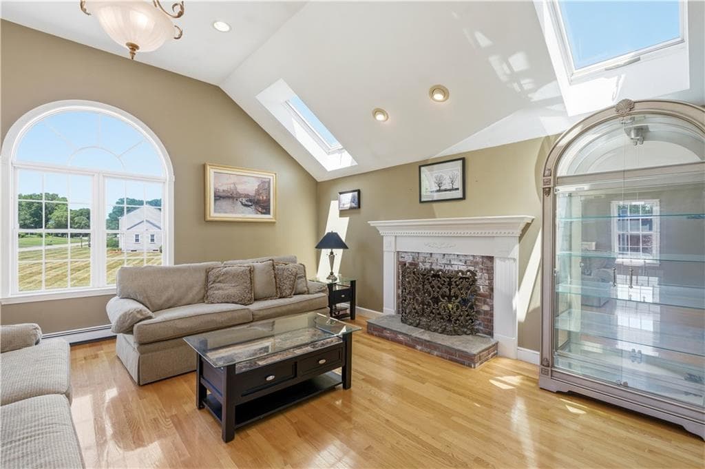 Single Family Residence at 27 Charles Avenue, Uxbridge, photo 12 of 39