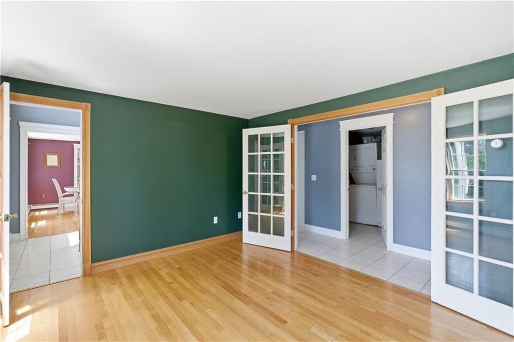 Single Family Residence at 27 Charles Avenue, Uxbridge, photo 7 of 39