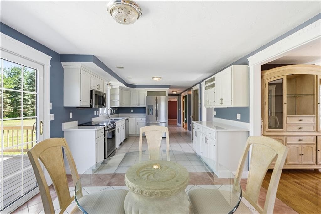 Single Family Residence at 27 Charles Avenue, Uxbridge, photo 3 of 39