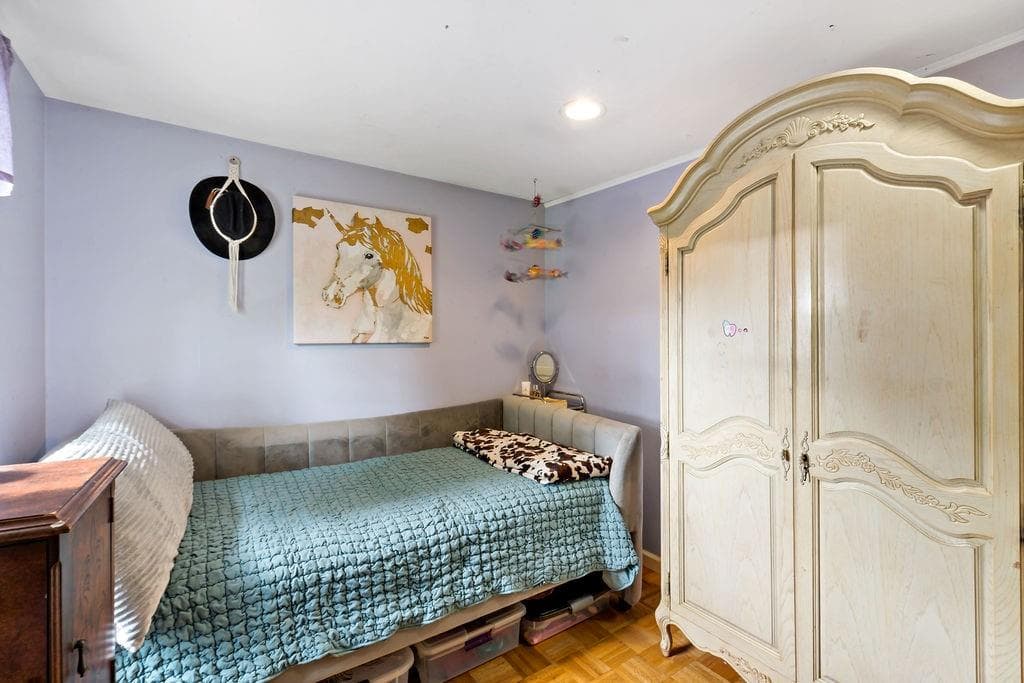 37 Platt Street photo 23