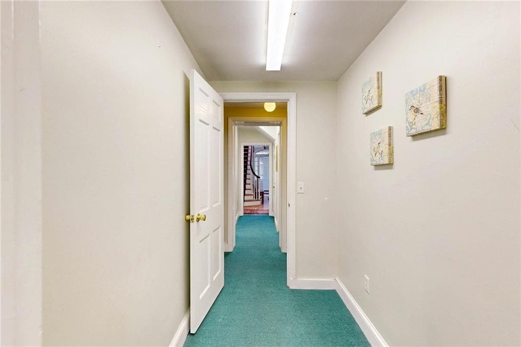 873 Warwick Avenue photo 18
