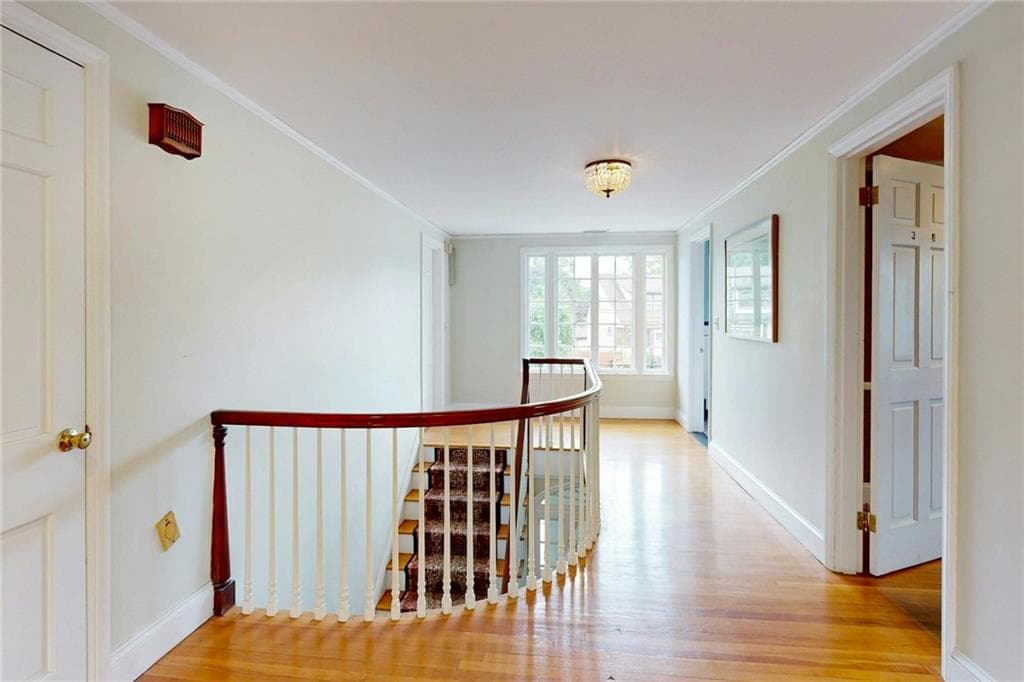 873 Warwick Avenue photo 44