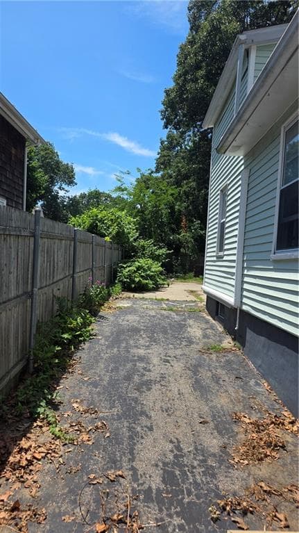 Single Family Residence at 18 Glen Street, East Providence, photo 28 of 29