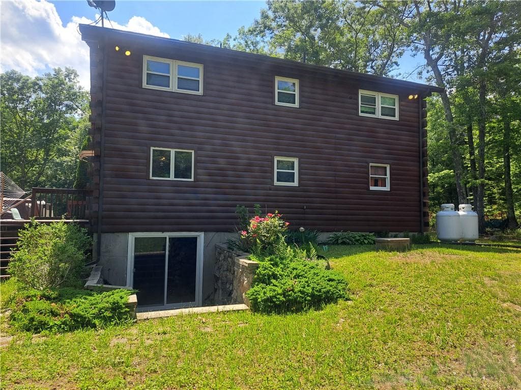 Single Family Residence at 500 Plain Road, West Greenwich, photo 28 of 40