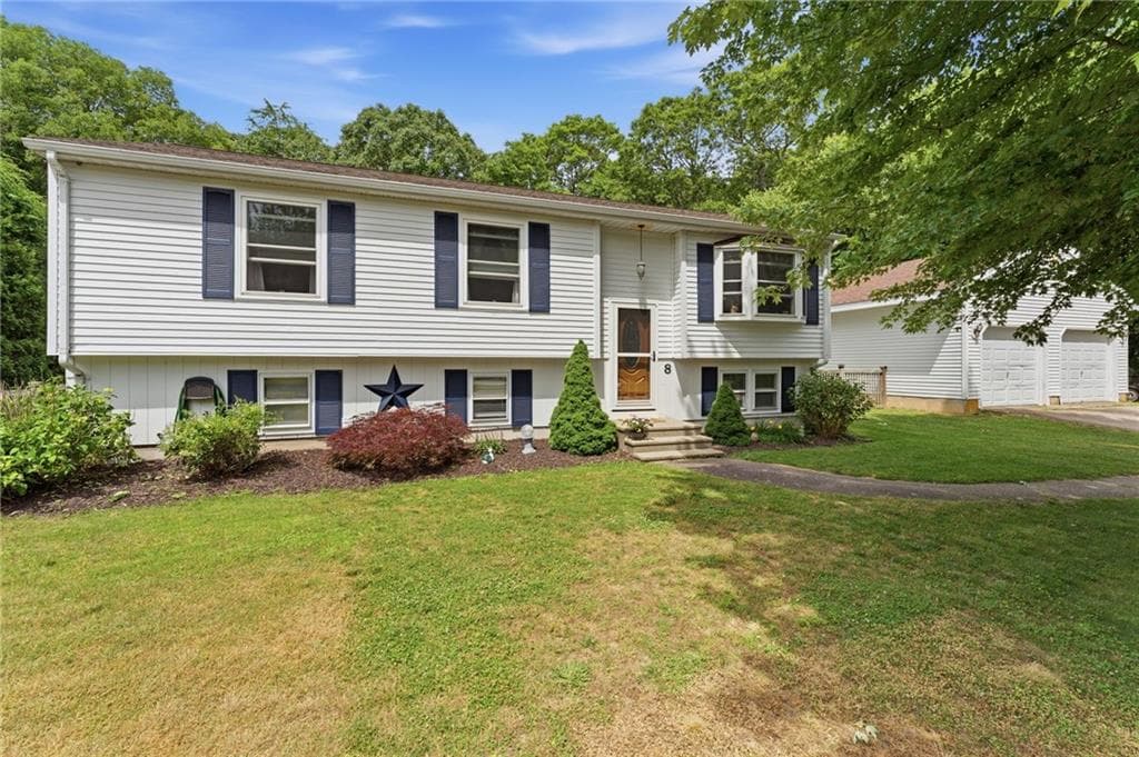 Single Family Residence at 8 Sparrow Drive, Westerly, photo 2 of 48