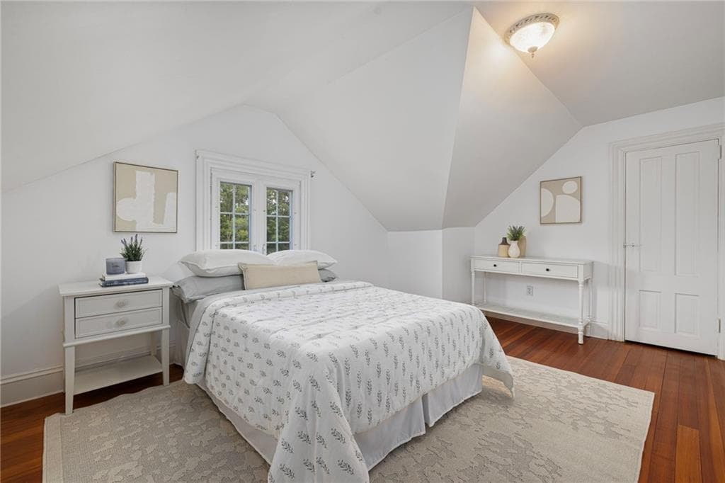 127 Beacon Avenue photo 41