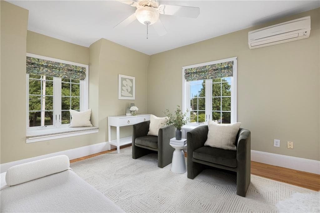 127 Beacon Avenue photo 29