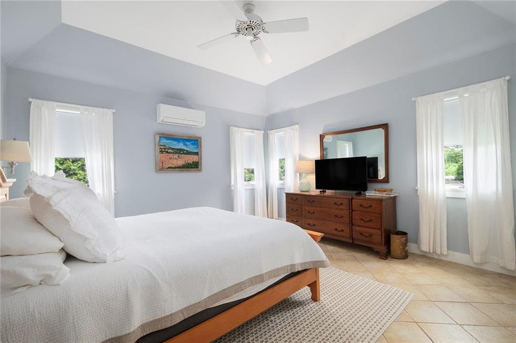 Single Family Residence at 43 A Bailey's Ledge Road, Little Compton, photo 10 of 14