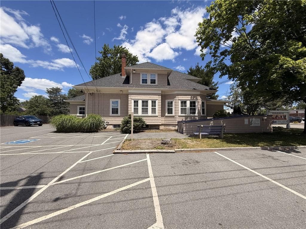 2797 post Road