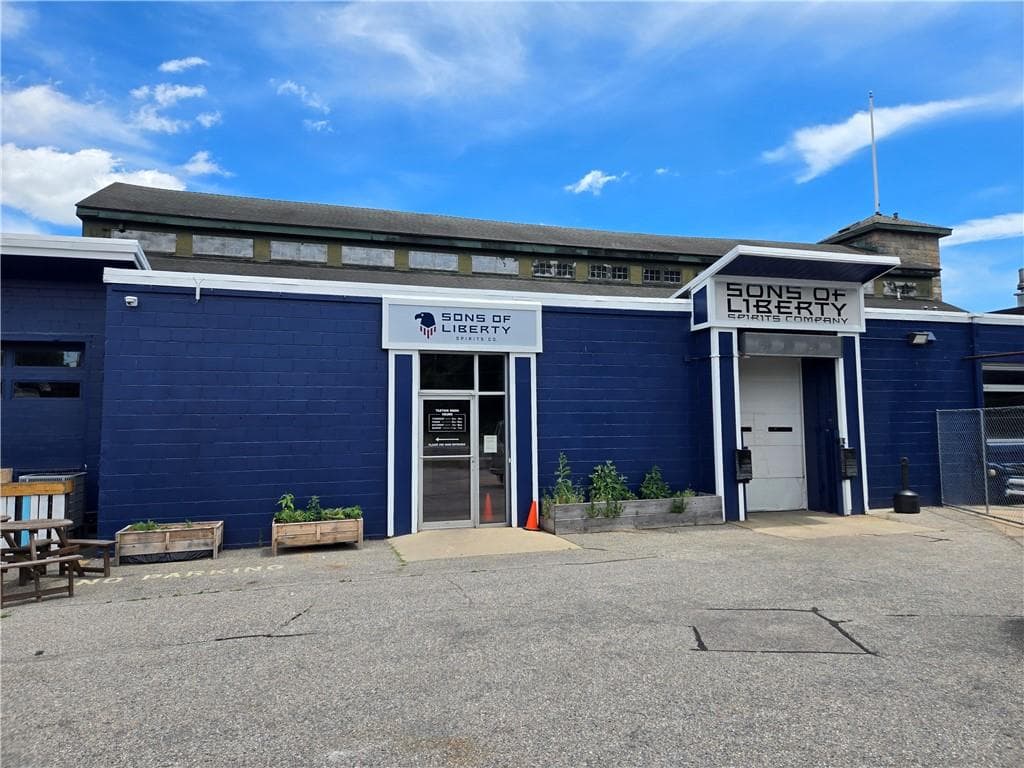 Commercial,Commercial Sale at 1425 Kingstown Road, South Kingstown, photo 13 of 13