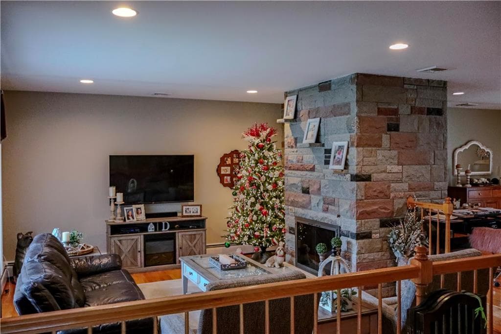 Single Family Residence at 42 Elmdale Avenue, Johnston, photo 3 of 18