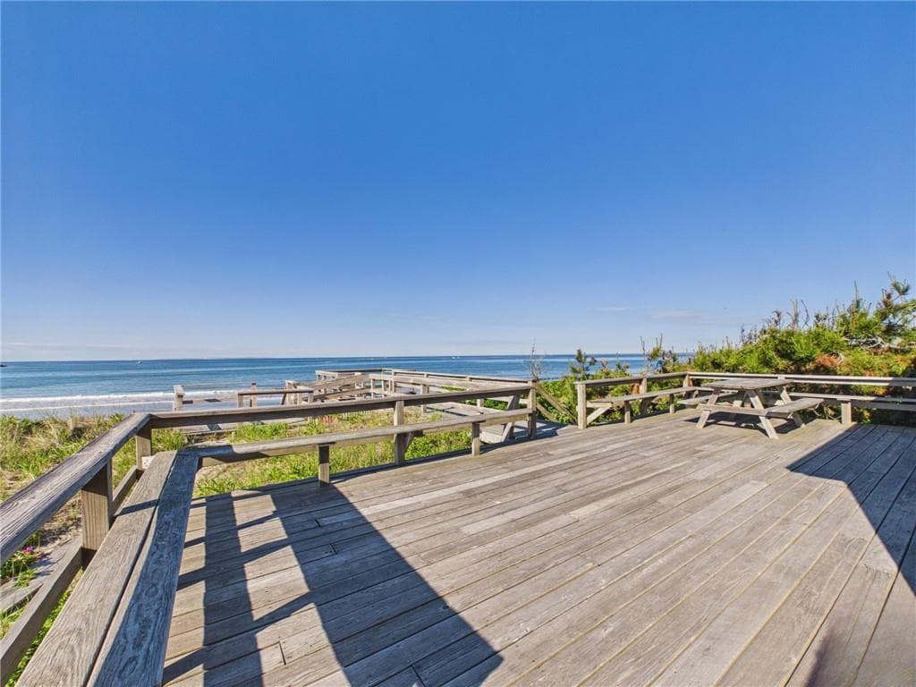 1127 Succotash Road photo 9