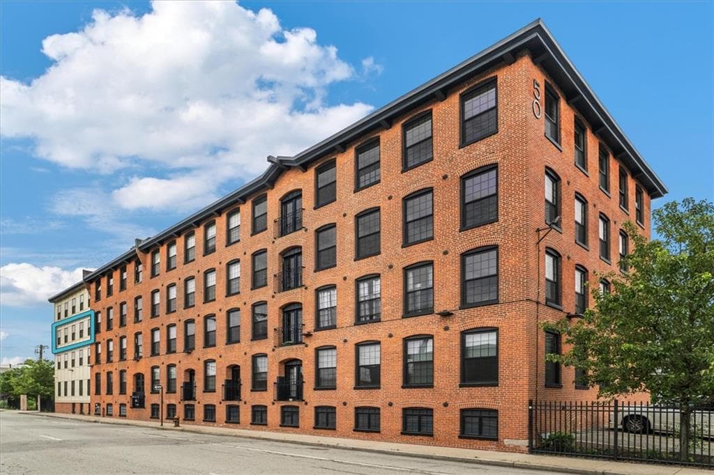 50 Ashburton St. Street UNIT 18