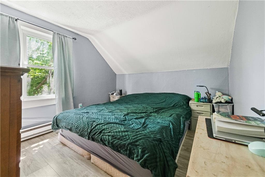 32 Harris Avenue photo 15