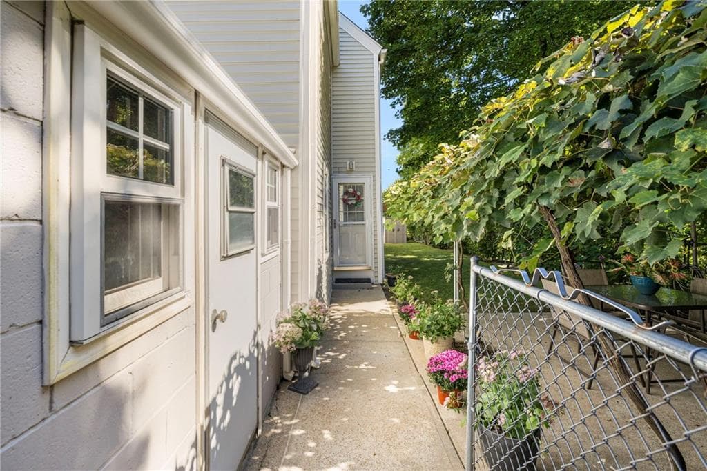 Multi Family at 95 97 Providence Street, West Warwick, photo 37 of 37