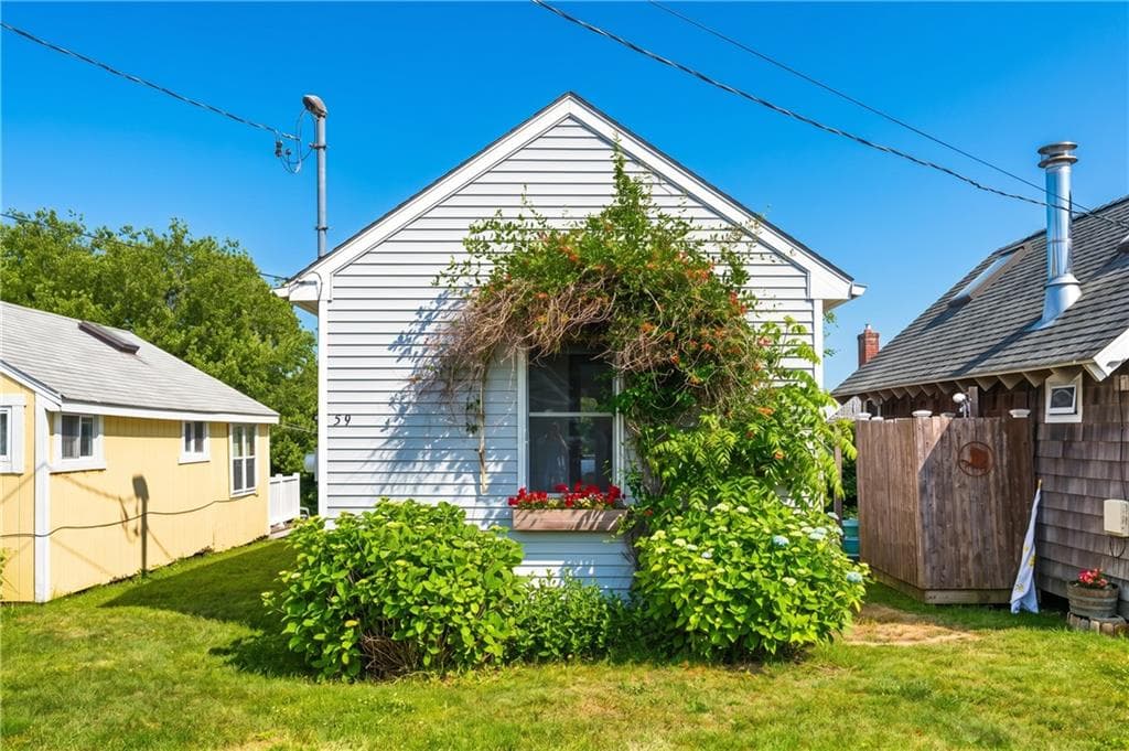 Single Family Residence at 64 59 Burnside Avenue, Narragansett, photo 3 of 22