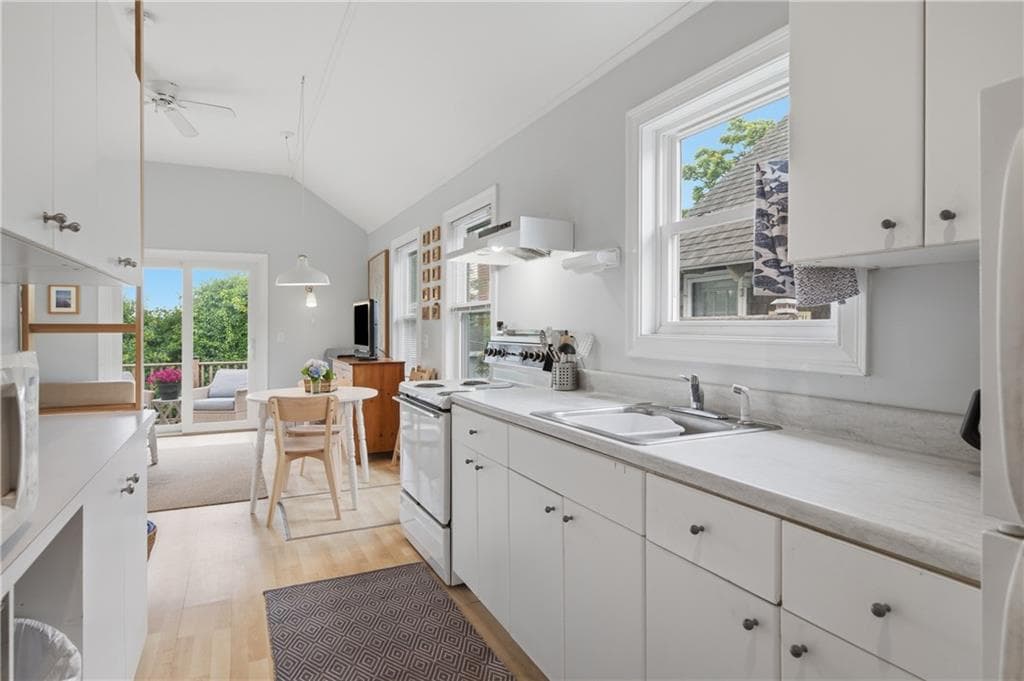 Single Family Residence at 64 59 Burnside Avenue, Narragansett, photo 14 of 22