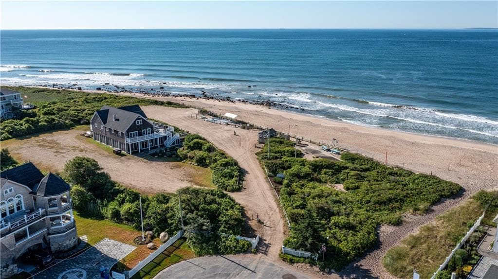 91 Green Hill Beach Road photo 32