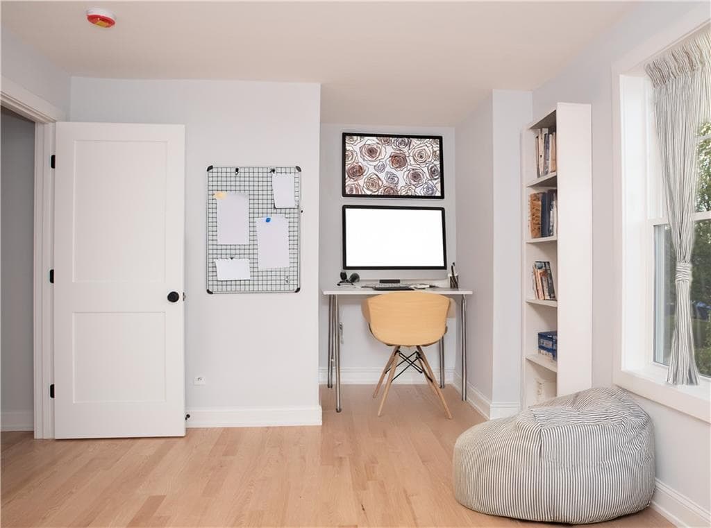 5 Recess Lane photo 17