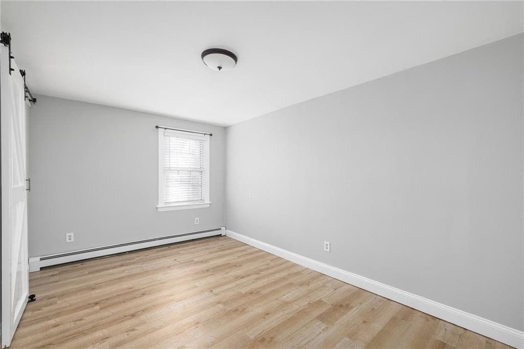 82 Burnside Avenue photo 6