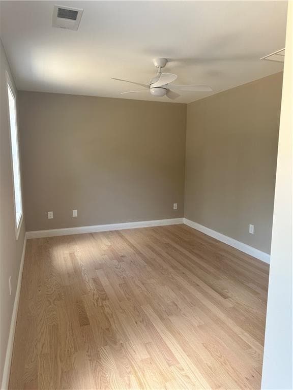 Single Family Residence at 5 Harmony Lane, Exeter, photo 17 of 23