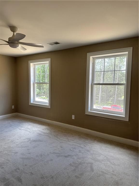 Single Family Residence at 5 Harmony Lane, Exeter, photo 15 of 23
