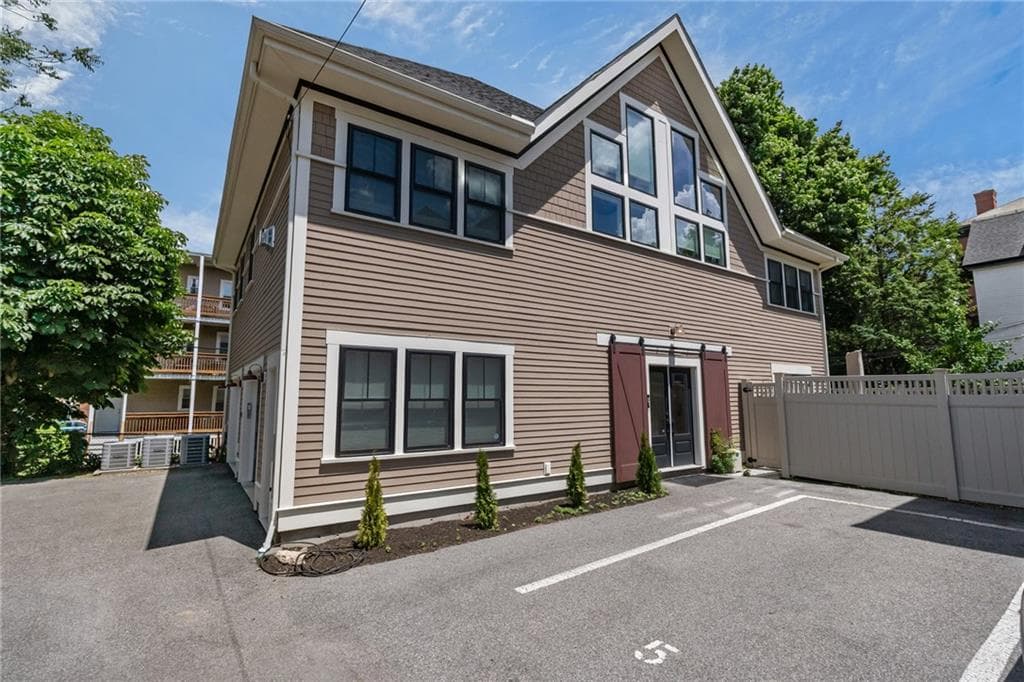 47 Harvest Street UNIT 4