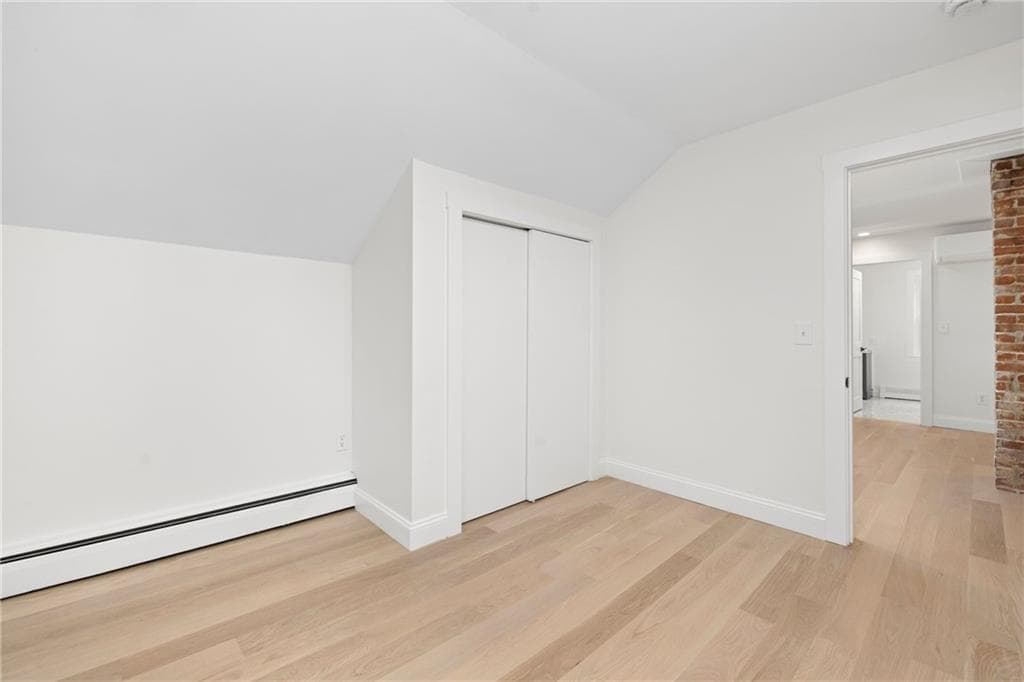28 Young Street Unit 3 photo 20