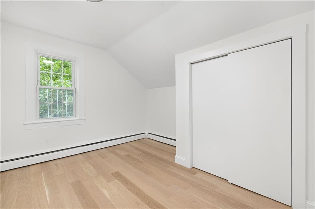 28 Young Street Unit 3 photo 18