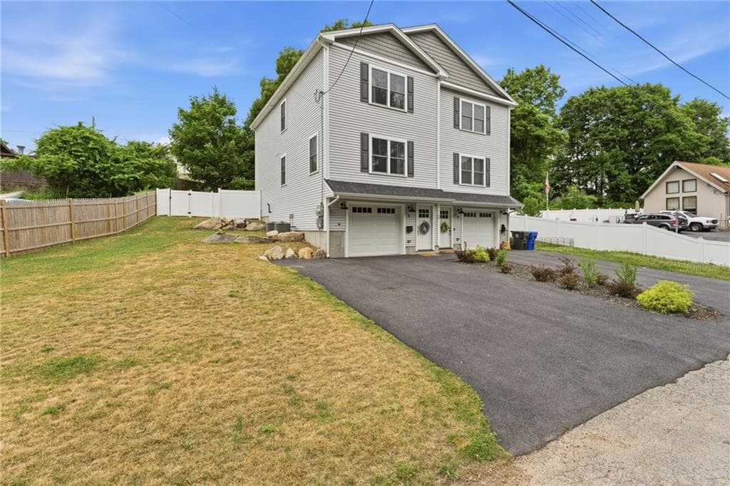 Condominium at 55 South Street UNIT 1, West Warwick, photo 3 of 50