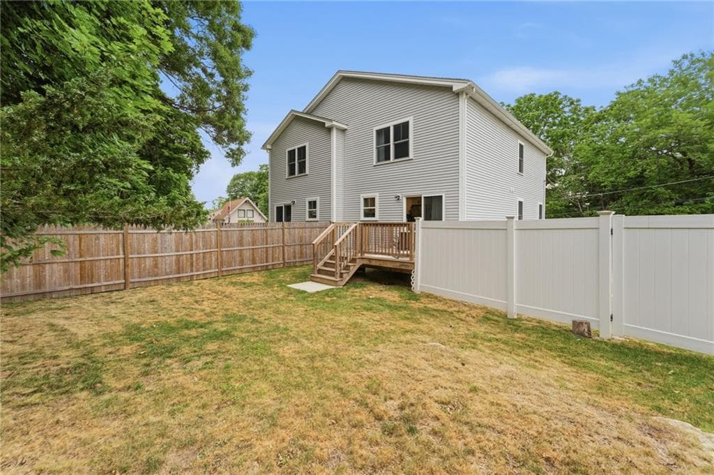 Condominium at 55 South Street UNIT 1, West Warwick, photo 9 of 50