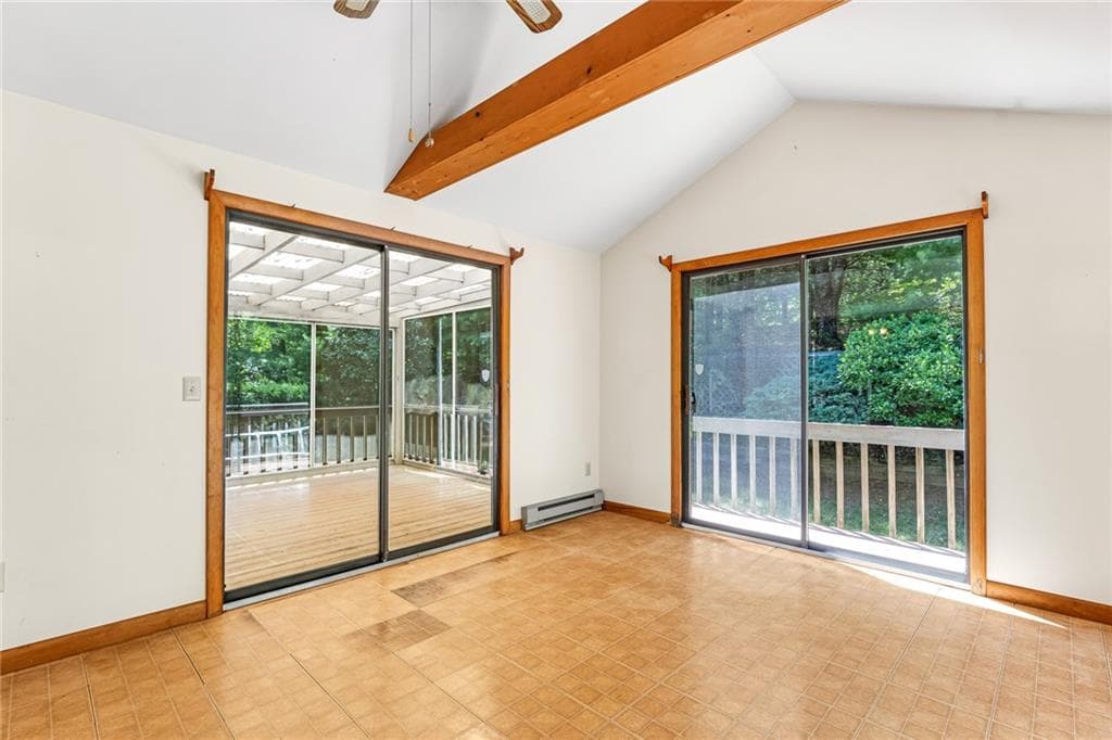 590 Shannock Road photo 17