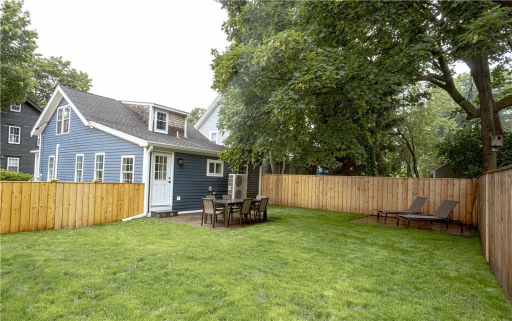 57 Callender Avenue photo 28