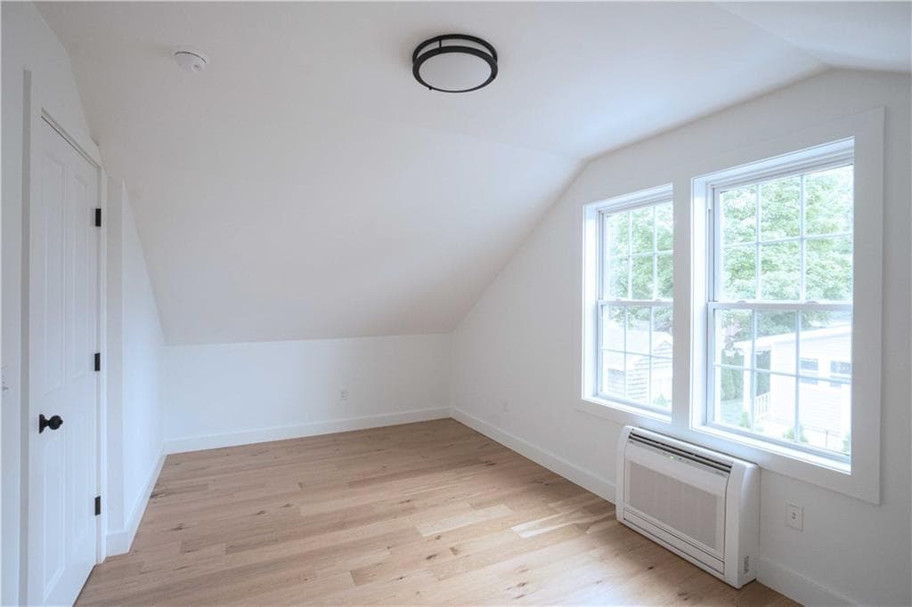 57 Callender Avenue photo 20