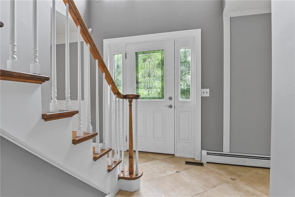 2360 Middle Road photo 12