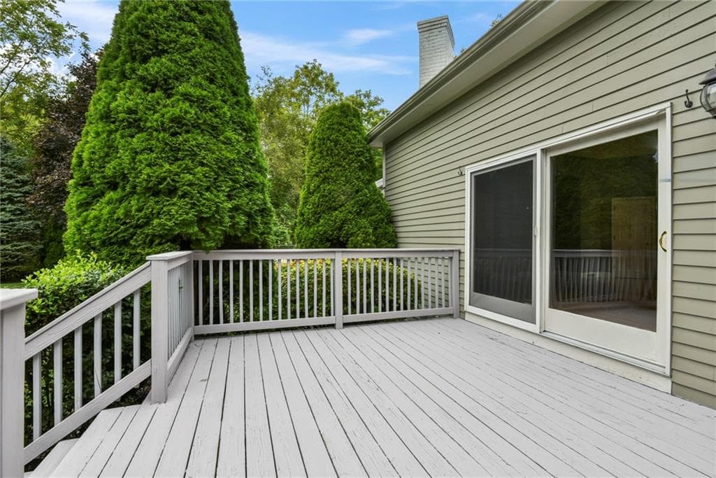 2360 Middle Road photo 9